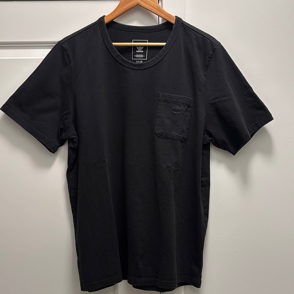 Adidas Men's Black T-Shirt - Picture 1 of 3
